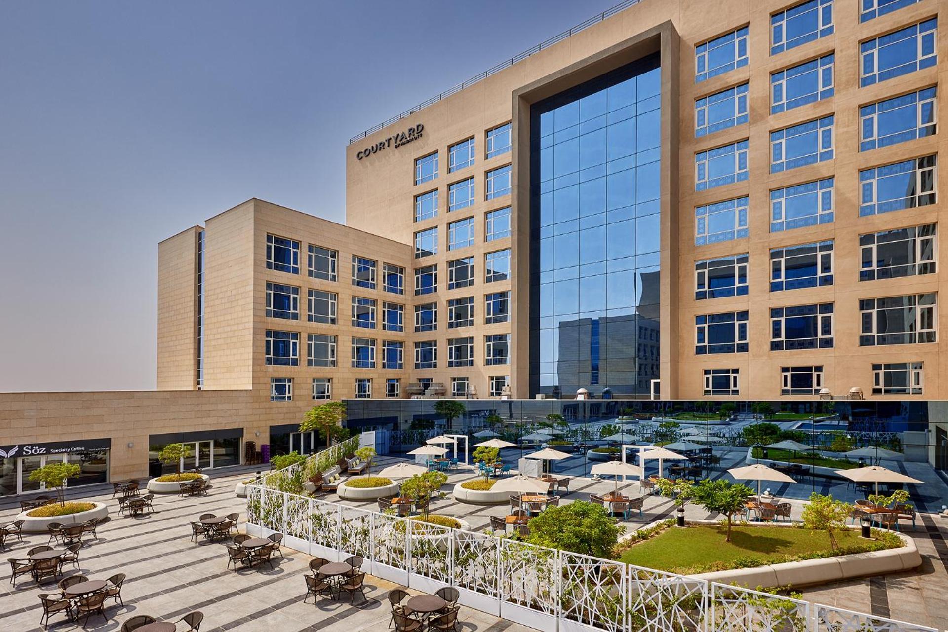 Hotel Courtyard By Marriott Al Jubail Esterno foto