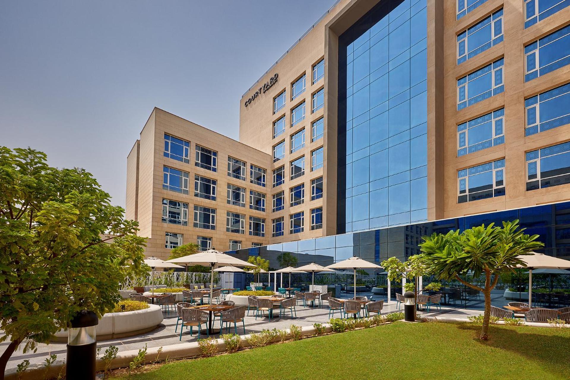 Hotel Courtyard By Marriott Al Jubail Esterno foto