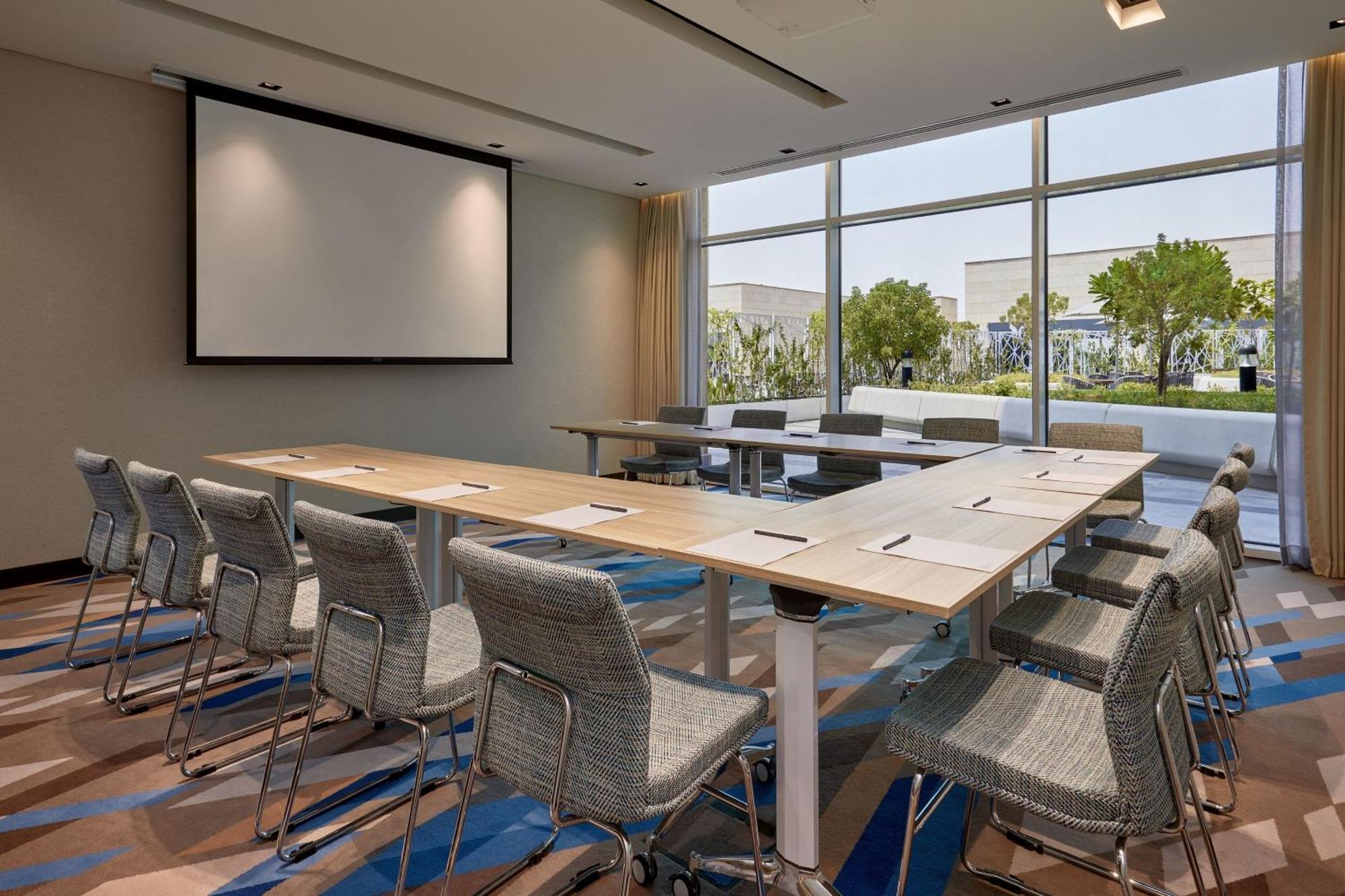 Hotel Courtyard By Marriott Al Jubail Esterno foto