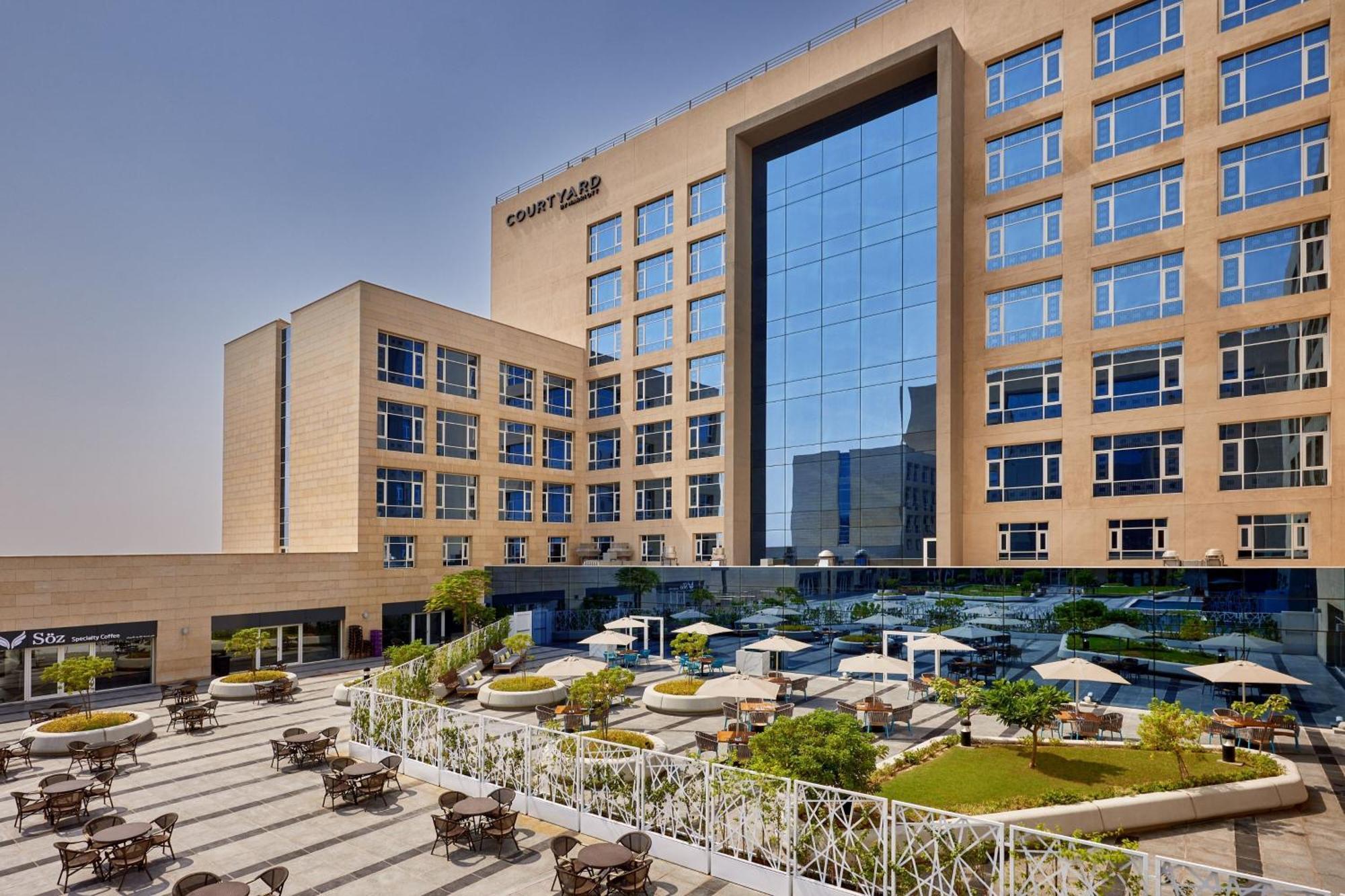 Hotel Courtyard By Marriott Al Jubail Esterno foto