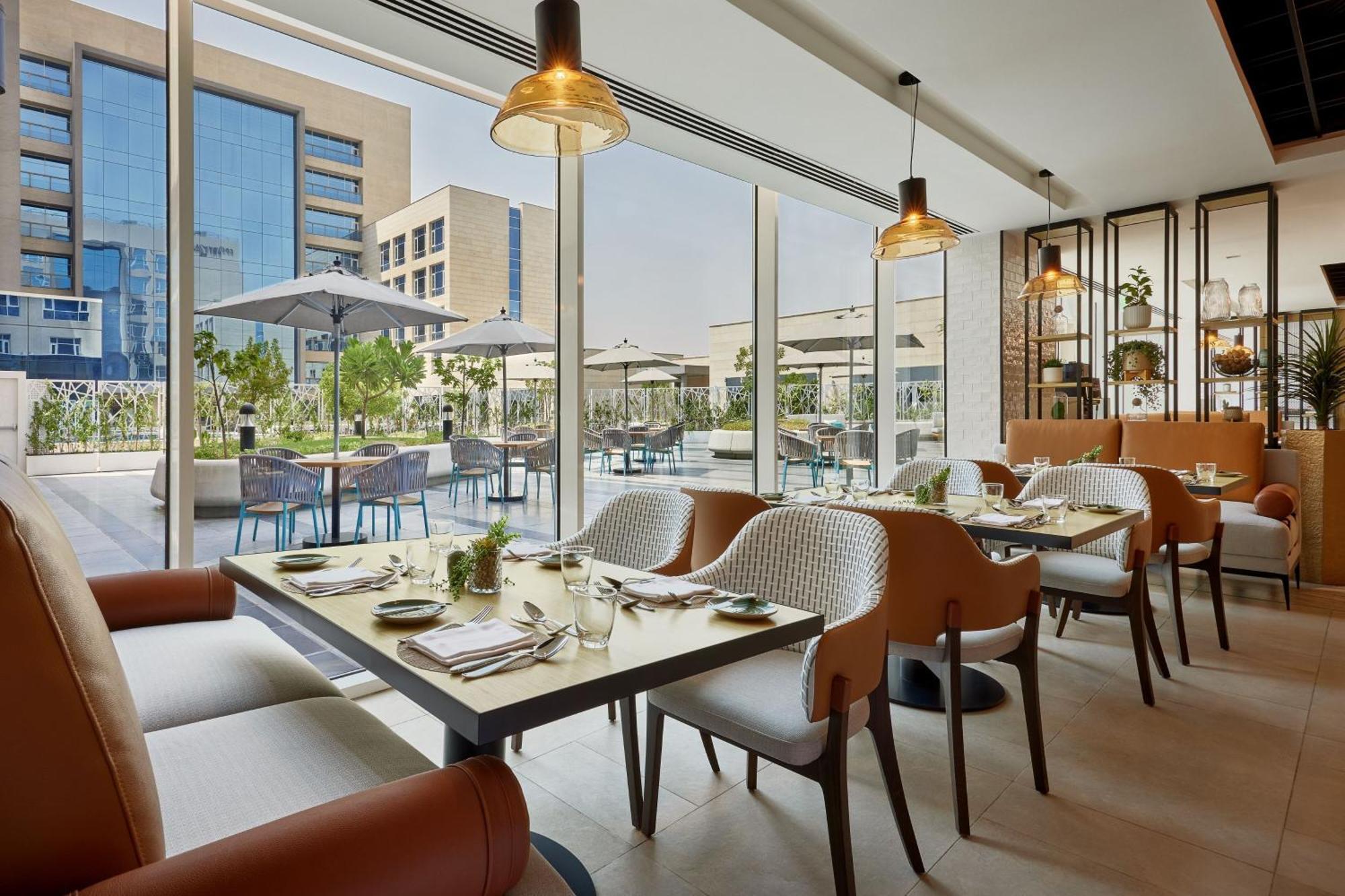 Hotel Courtyard By Marriott Al Jubail Esterno foto